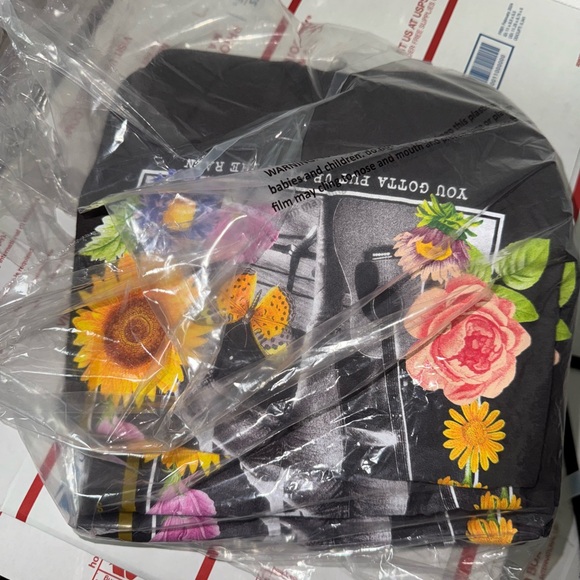 Black Dolly Parton Tee with Floral Design size S Brand New W Tags - Picture 7 of 7